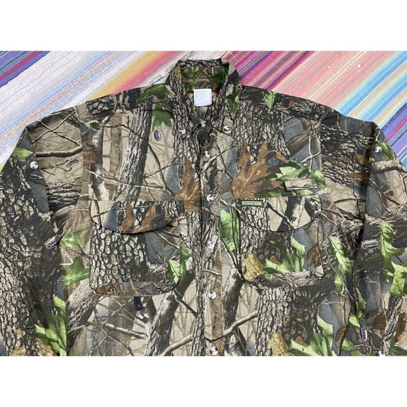 Remington Hunting Button Down Vented Shirt Realtree Green Hardwoods Camo Mens M - Picture 3 of 7